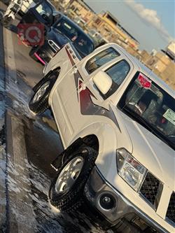 نيسان نافارا